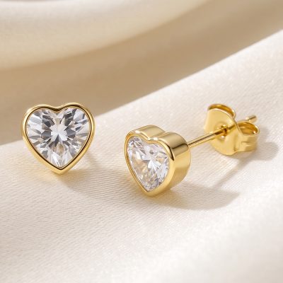 EB5HCZ – 9Y 5mm Heart Cz Bezel Set Studs